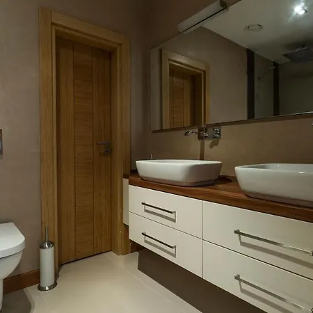 Mira Oezel Havuzlu 3+1 Torba/bodrum Hotel