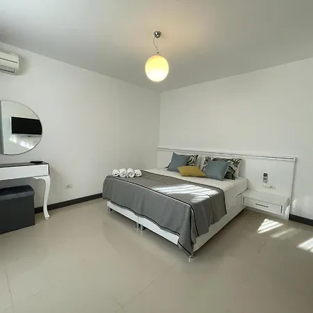 Mira Oezel Havuzlu 3+1 Torba/bodrum Hotel Bodrum