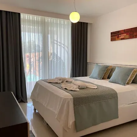 Mira Oezel Havuzlu 3+1 Torba/bodrum * Бодрум